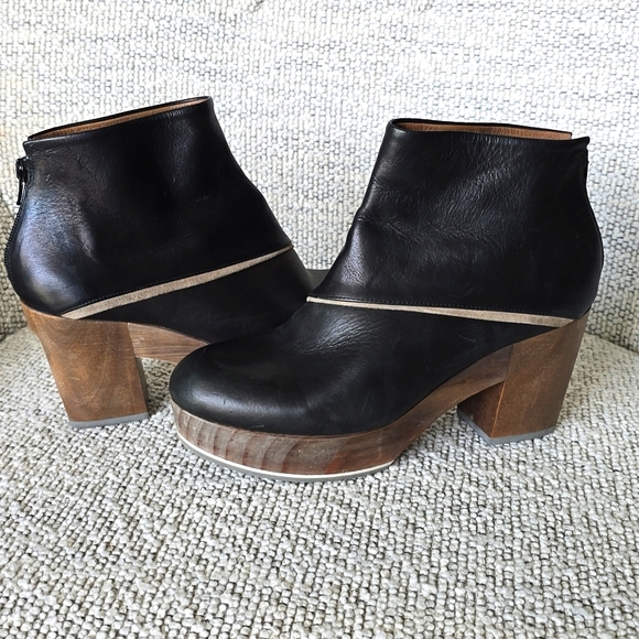 COCLICO Shoes - Cocolico Tecla Black Taupe Leather Wood Heel Platform Zip Up Clogs Boots 40 SZ 9